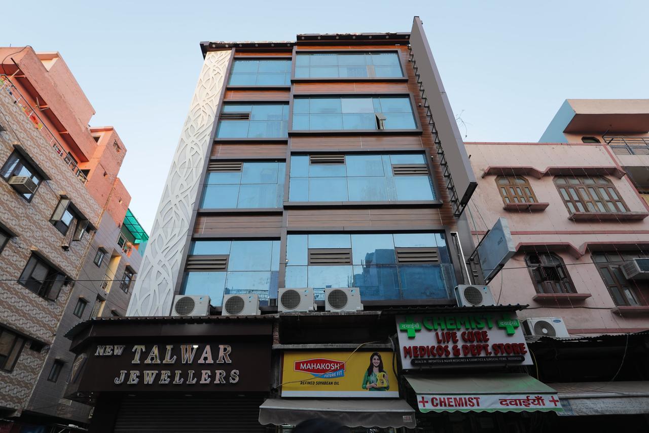 Hotel Corner Point Yeni Delhi Dış mekan fotoğraf