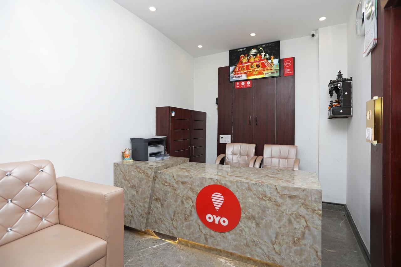 Hotel Corner Point Yeni Delhi Dış mekan fotoğraf