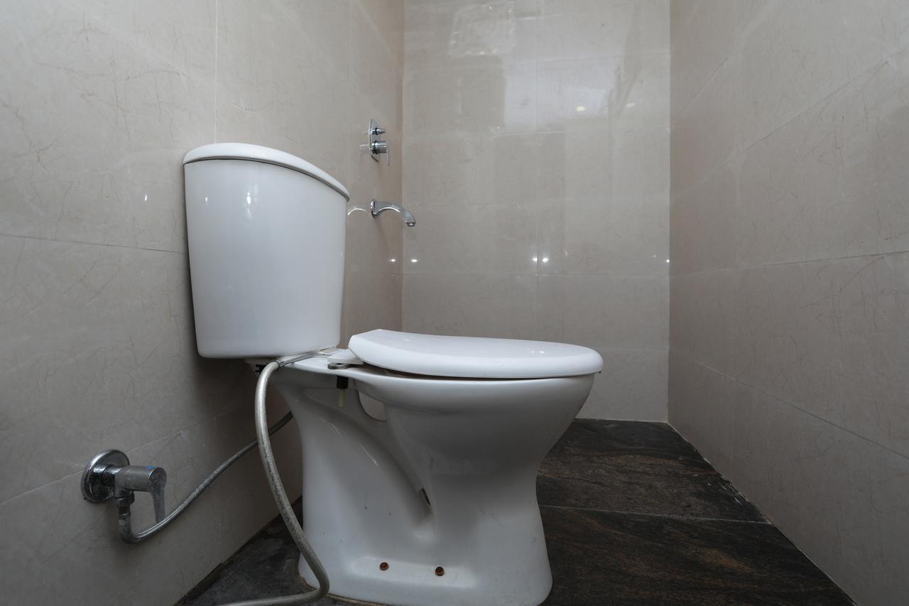 Hotel Corner Point Yeni Delhi Dış mekan fotoğraf